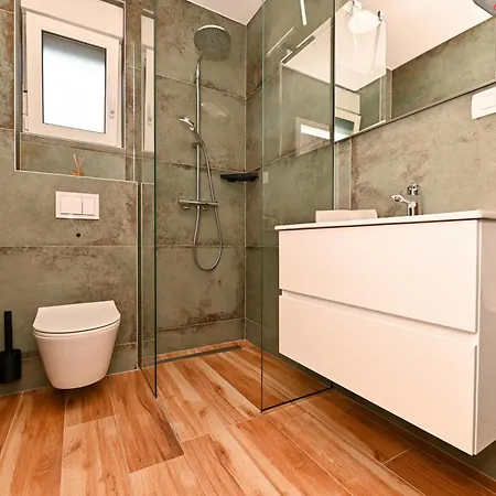 Penthouse Bluesky Okrug Gornji